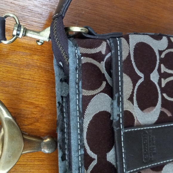 Coach Brown Crossbody Bag - Picture 4 of 15